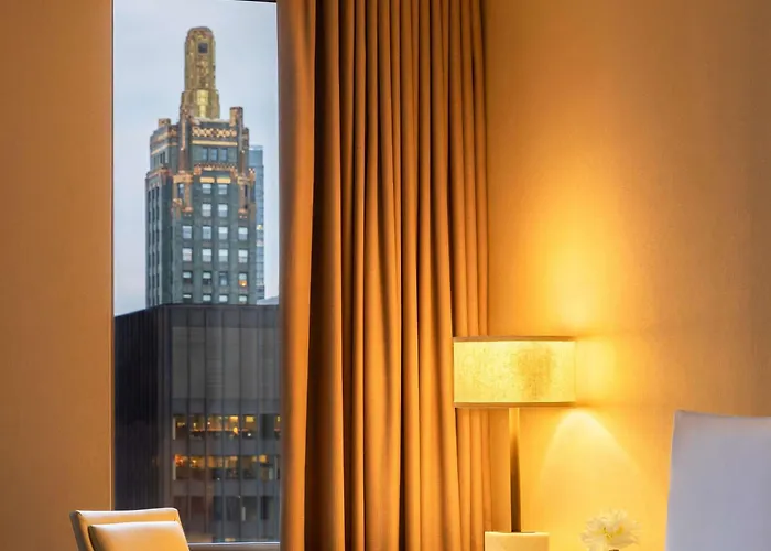 Hotel Fairmont Millennium Park 4*
