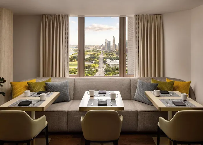 Hotel Fairmont Millennium Park 4*