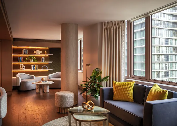 Fairmont Millennium Park Hotel 4*